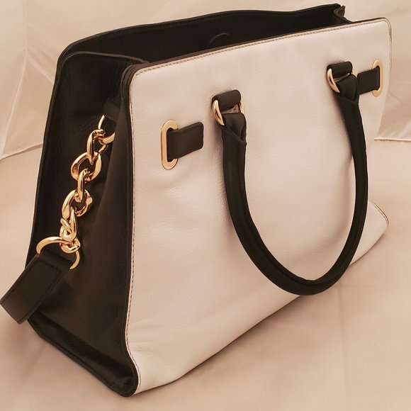 Michael Kors Purse Black & White Canvas Handbag - Picture 2 of 3